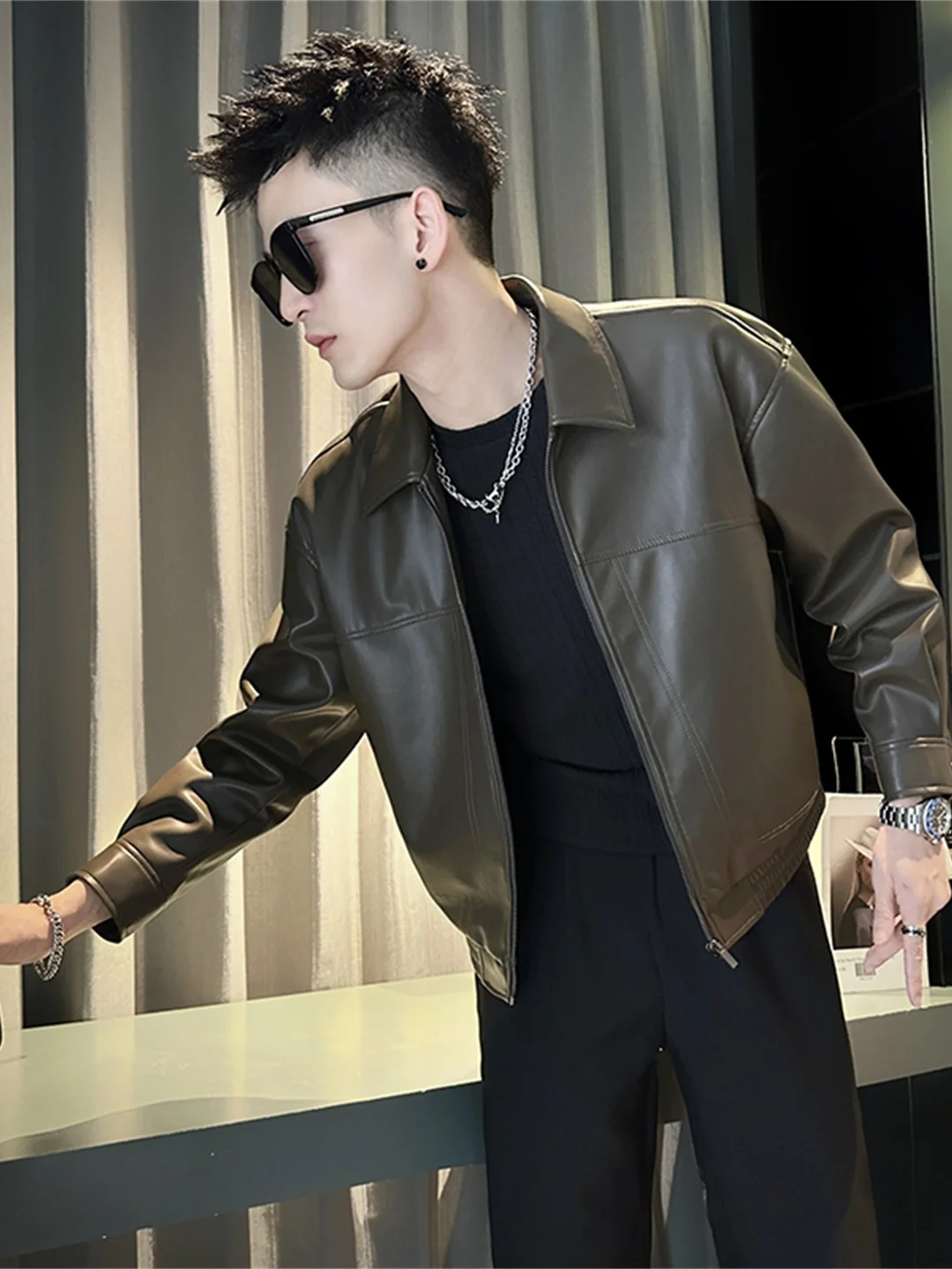 

High-End Men's Fce-Lined Leather Jaet Slim Fit Faionable Turn-down Collar Autumn Winter ort Workwear Sle Coat