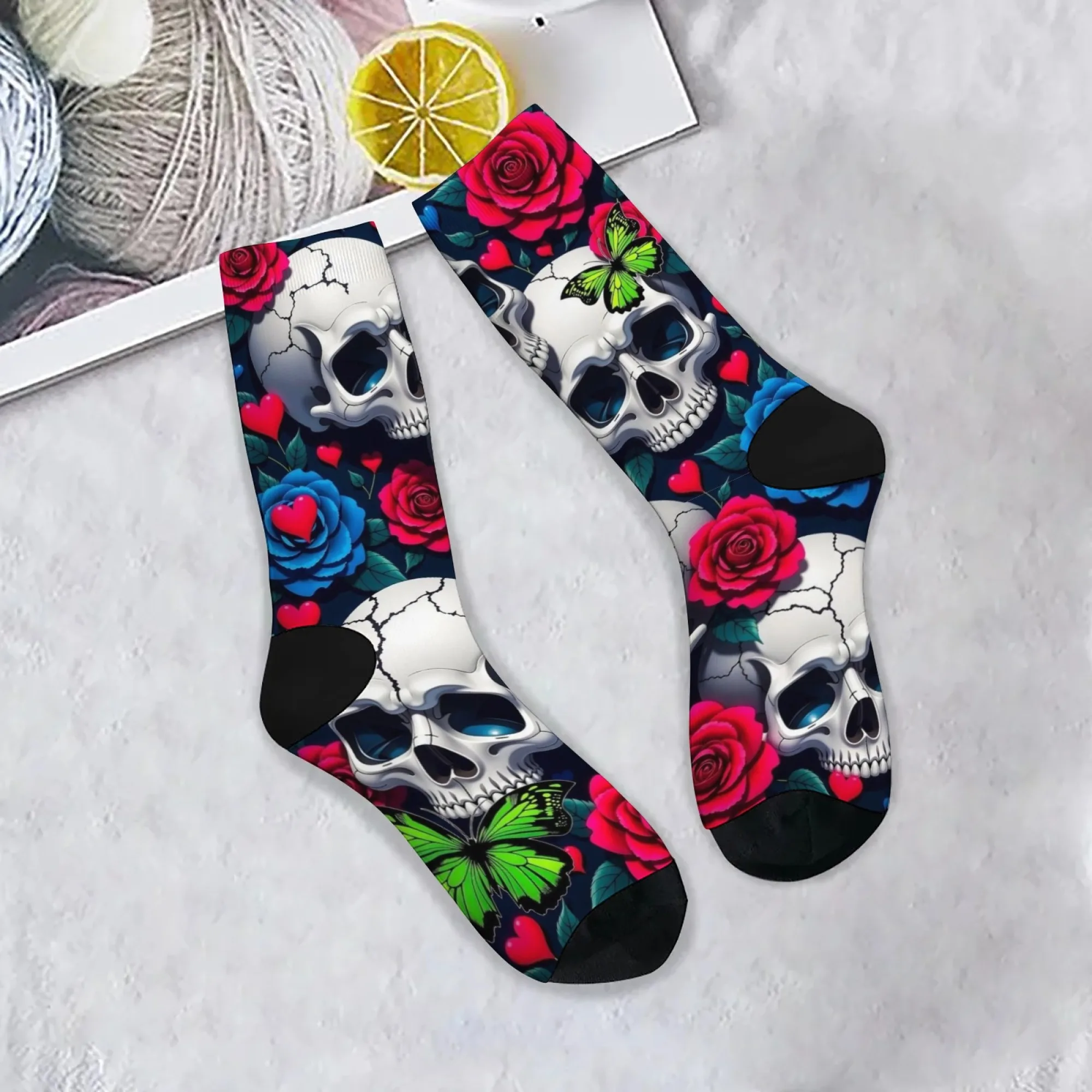 Gothic Rose Skull Herrensocken im Harajuku-Retro-Stil, Streetwear, lässige Hip-Hop-Mode-Socken, neuartige, lustige, fröhliche Crew-Socken, Party-Geschenk