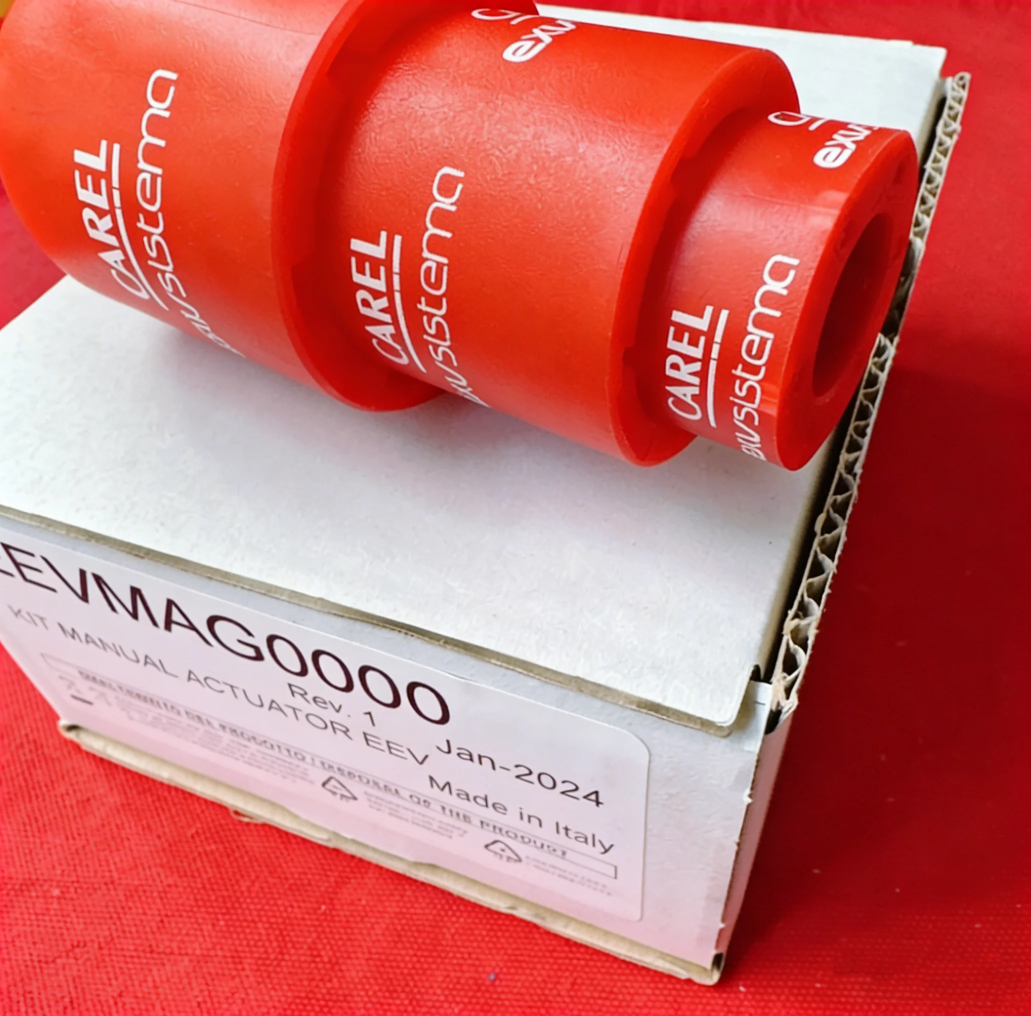 Brand new original Italian CAREL EEVMAG0000 electronic expansion valve debugging magnet EEVMAGOOOO in stock
