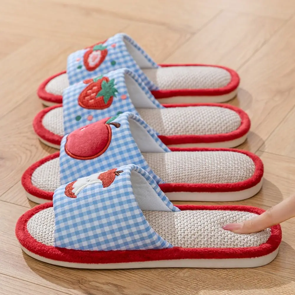 

Soft Strawberry House Linen Slippers Grid Stripe Anti-slip Sweet Slippers Women Flax Soft Sole Home Wear Shoes Girls