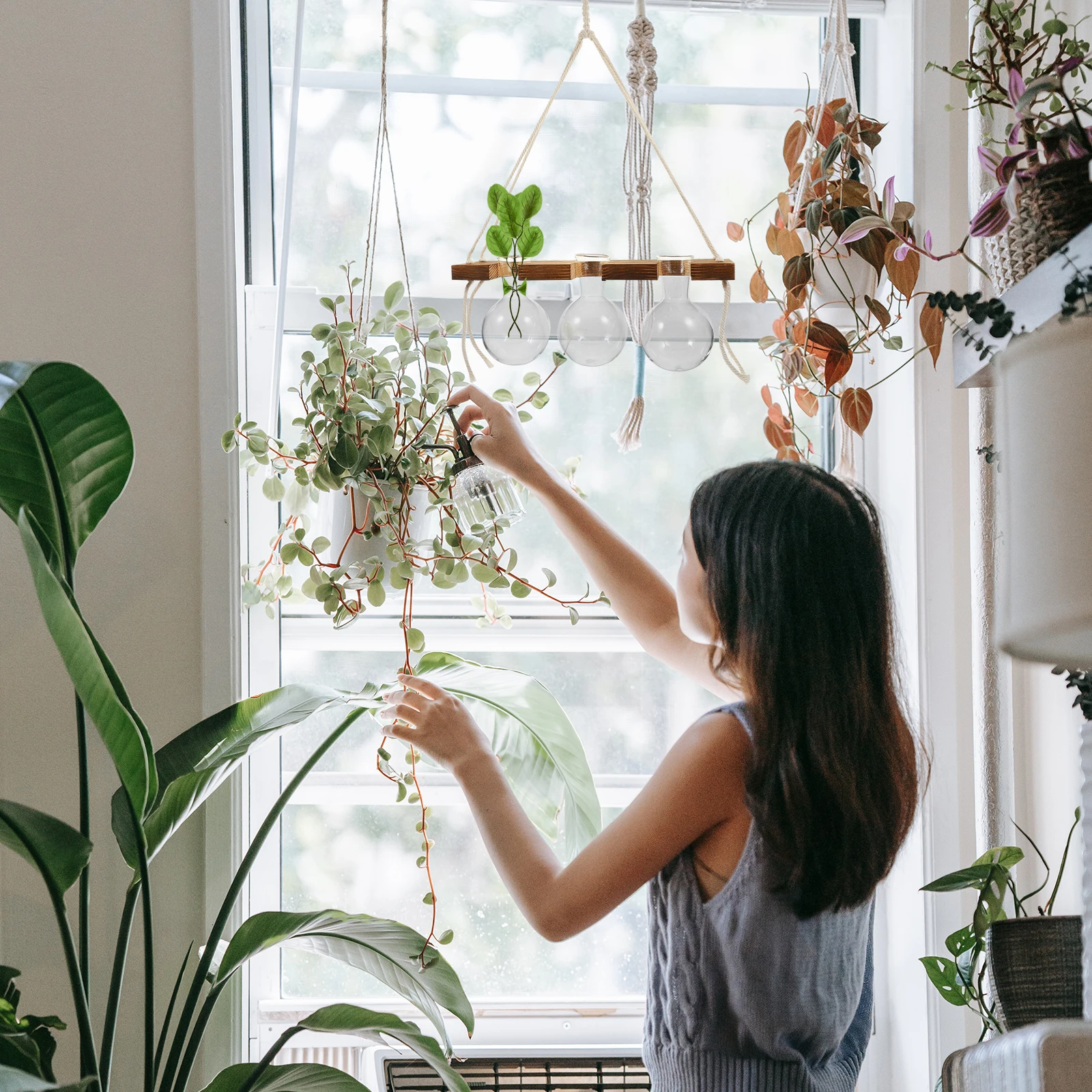 

Hydroponic Vase Wall Hanging Planter Glass Bottle Wood Rope Modern Nordic Style Home Office Garden Decoration Reusable Indoor