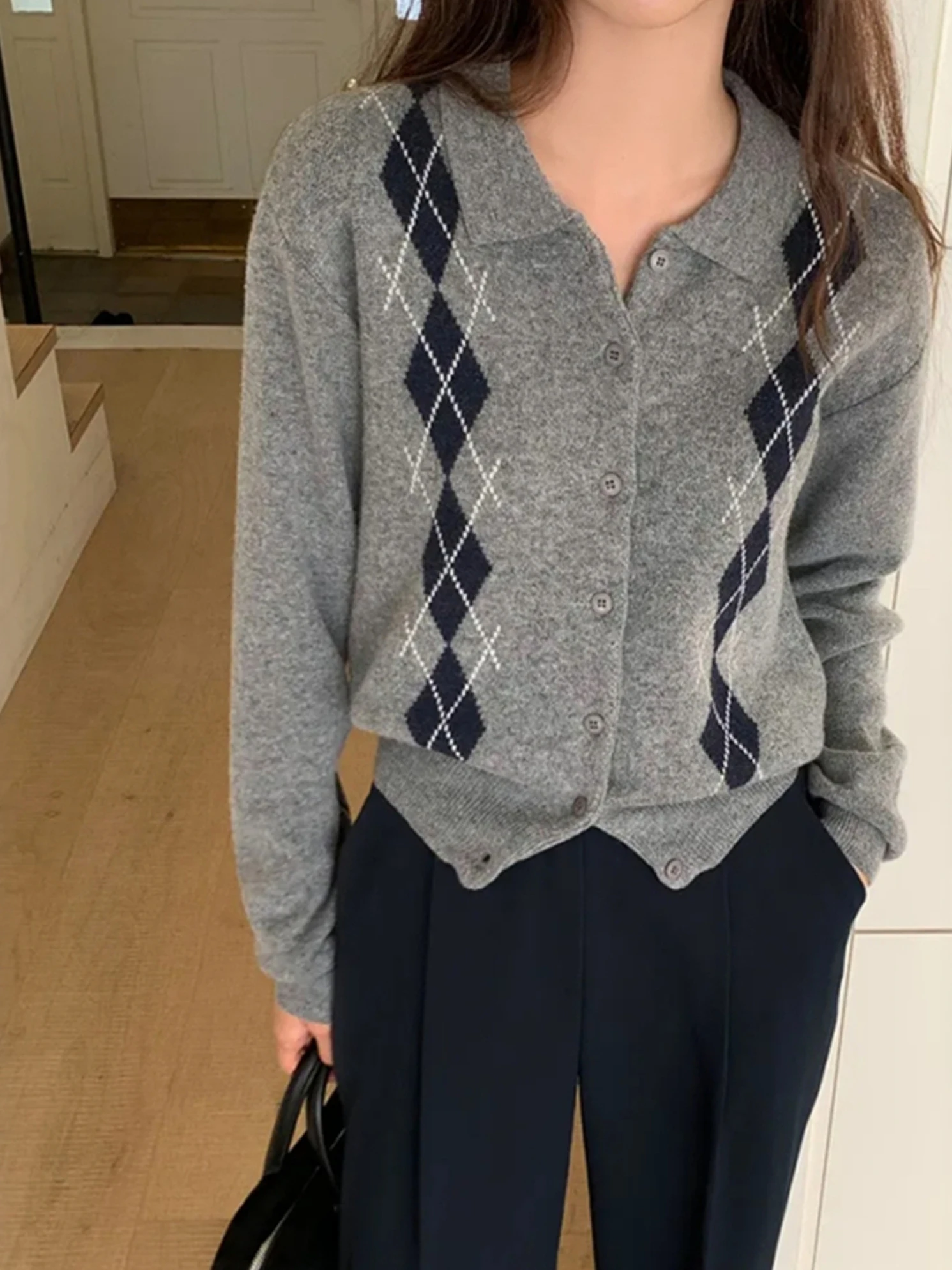 Korean Style Soft Knitted Cardigan Women's Autumn Sweater Coat with Button Rhombus Pattern Floral Design for All Seasons