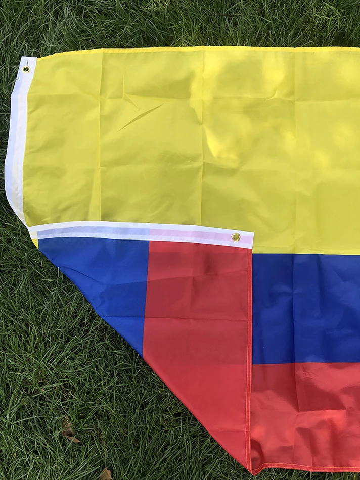 Bandera de Colombia 90x150 cm - Poliester ripstop interior y exterior - imagen 3