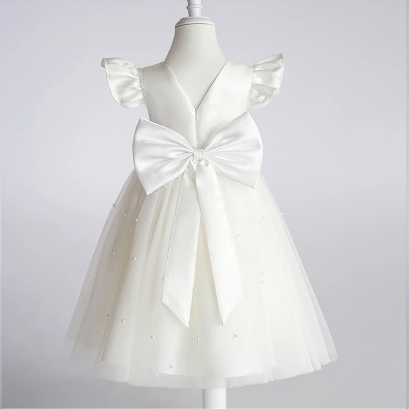 

Fly-sleeve Girl Dresses White Baptismal Wedding Dress Elegant Princess Dress Girls Party Dresses Kids Piano Perform Elegant Gown