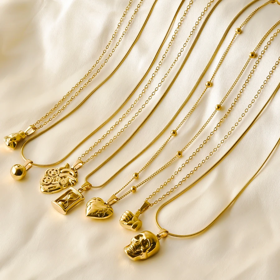 1Pcs Stainless Steel Gold Plated Necklace Skull Broken Heart Hourglass Fist Gear Heart Castle Pendant Waterproof Fashion Jewelry