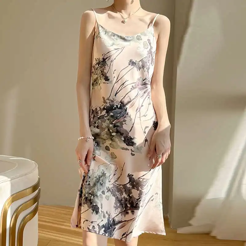 

Новинка лета: женское атласное платье-сарафан с цветочным принтом, нежное, с круглым вырезом, А-силуэт, для женщин среднего возраста