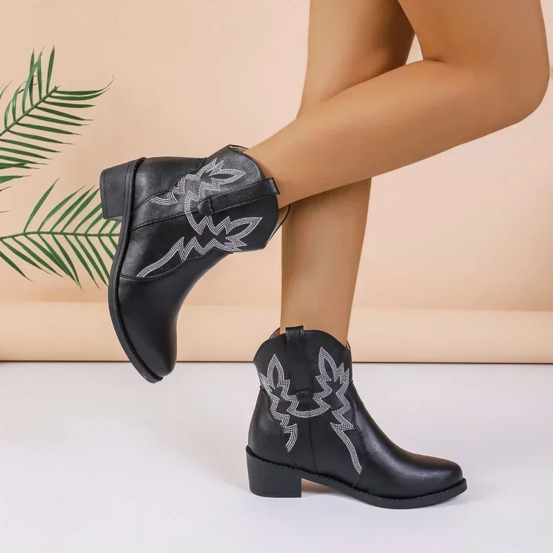 Women\'s Retro Embroidery Western Boots Autumn Winter PU Leather Cowboy Boots Female Thick Heels Pointed Toe Mid-Calf Botas 2024