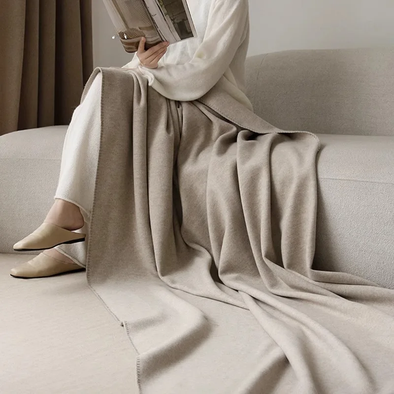 

Solid color boutique woolen sofa wool texture nap bedside light luxury blanket