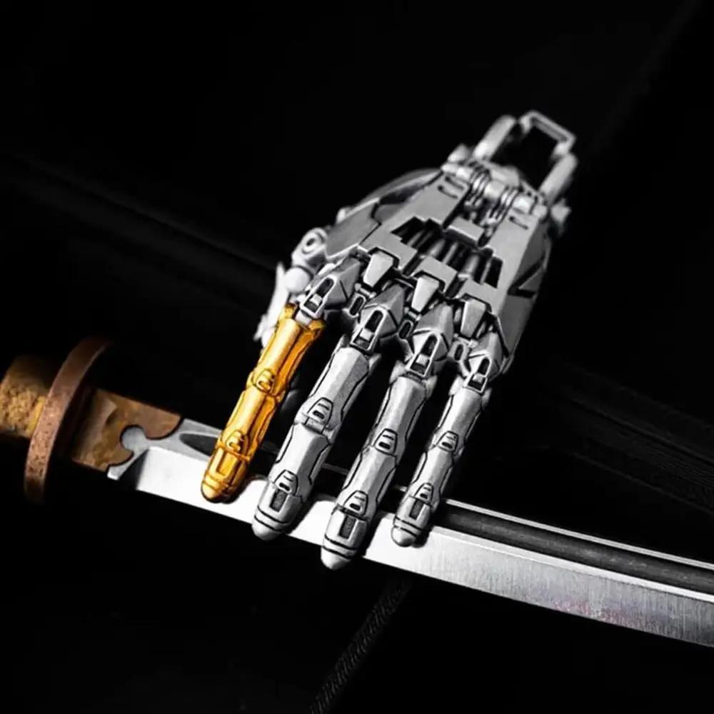 

Portable Mechanical Bionic Hand Pendant Movable Finger Joints Jewelry Accessories Steampunk Mechanical Hands Necklace with Chain