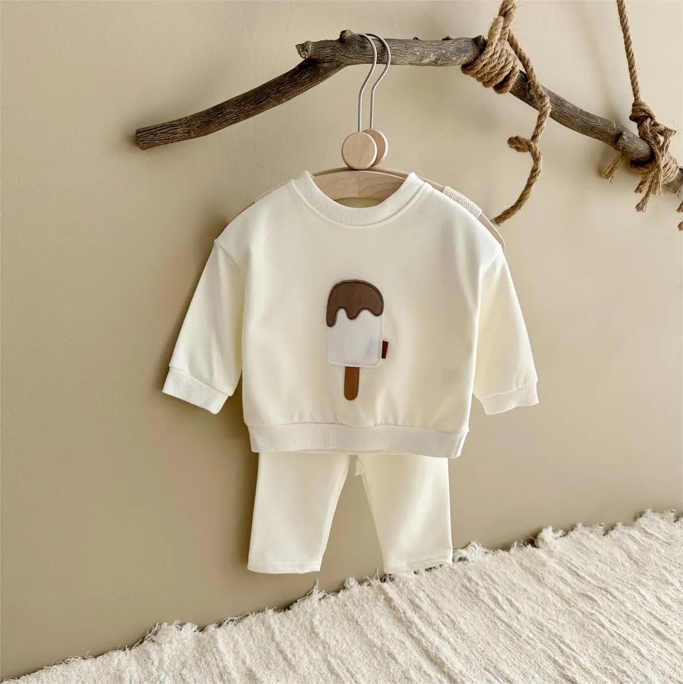 Autumn Baby Boys Girls Clothing Set Casual Ice Cream Pattern Patchwork Long Sleeved Pants Kids Cotton Suits Spring