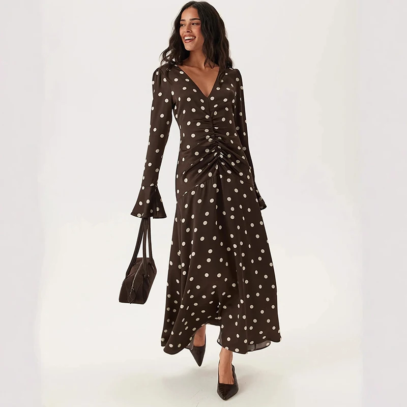 

Typhaland Polka Dot long-sleeved Dress Women's 2026 Summer New Vacation Pleated V-neck Flare Sleeve High Waist Long Sleeve Dress