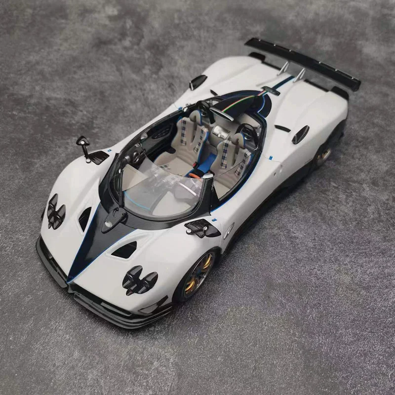 

1:32 Pagani Zonda HP Barchetta Alloy Concept Модель спортивного автомобиля Литье под давлением Металлический гоночный автомобиль Модель автомобиля Звук Свет Детская игрушка в подарок
