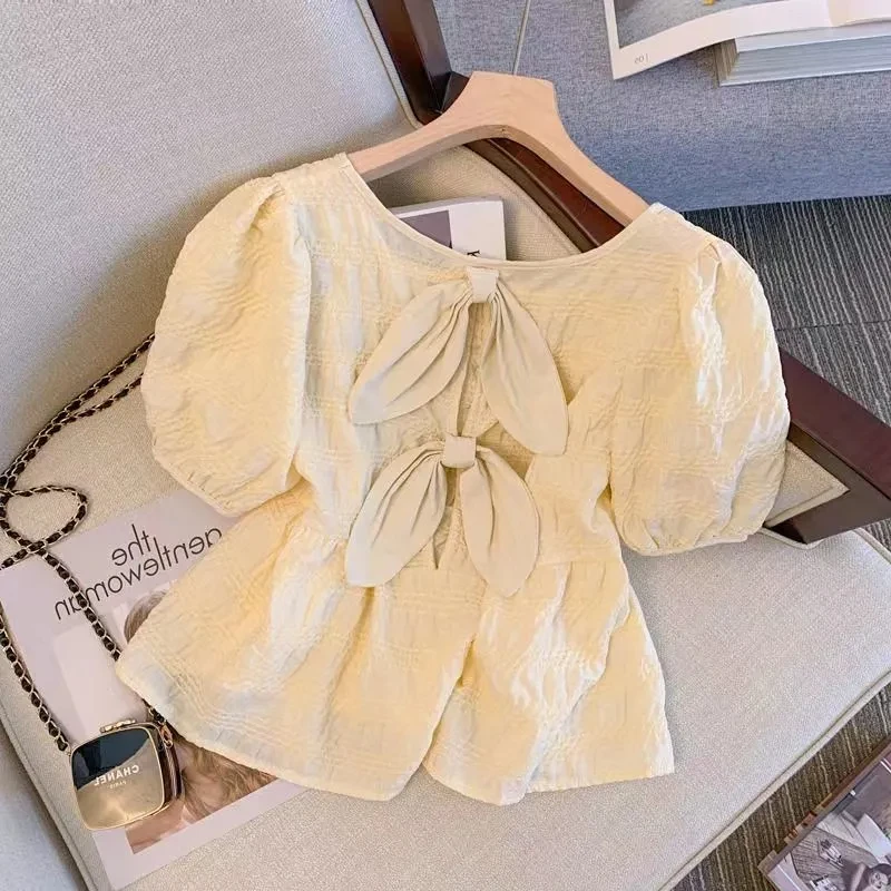 

Chic Bow Puff Sleeve Shirt Women 2025 Summer Sweet Slim Round Neck Crop Top French Solid Waist Design All Match Blouse
