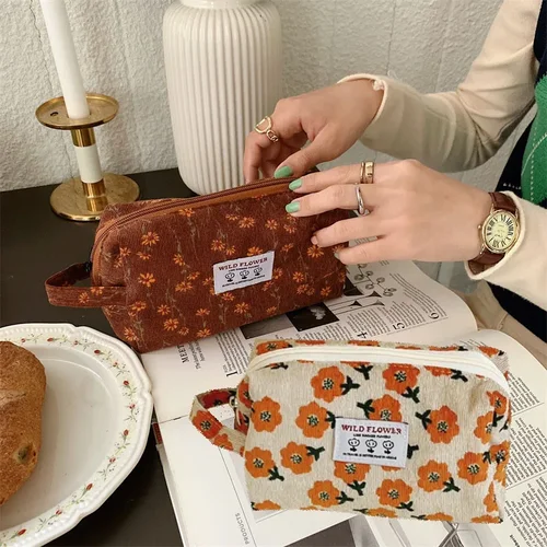 Imagen 1 del producto Bolsas de maquillaje de pana para mujer, bolsa de cosméticos con estampado Floral, estuche para lápices, bolsa de aseo de viaje, bolsa de almacenamiento, organizador, estuche de belleza