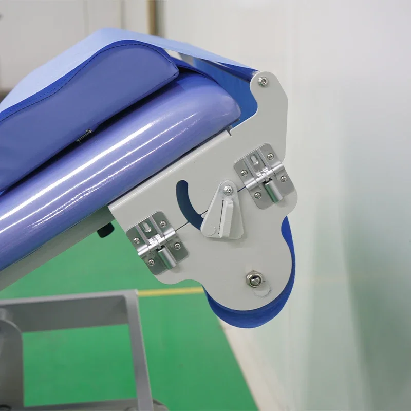 Electric Multifunctional Ultrasound Examination Table Automatic Paper Change Function Hip Adjustment Examination Couch Table