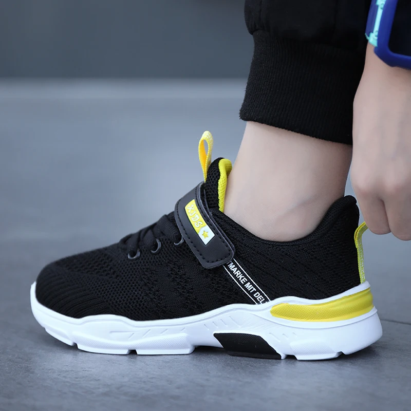 

Новые детские кроссовки для мальчиков, легкая повседневная обувь для бега и ходьбы с модой