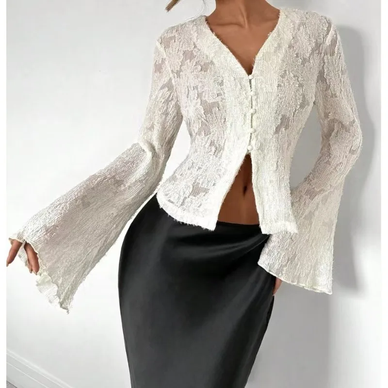 2025 decote em v jacquard renda elegante camisa outono novas mulheres magro ajuste blusa nova primavera moda trompete manga sexy oco curto topo