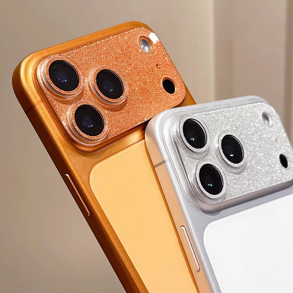 クリスタルレーザーレインボーオーロラレンズガラス9Hフィルムアーマー iPhone 17 16 15 Pro Max Plus用 HD高画質ガラスレンズプロテクターキャップ