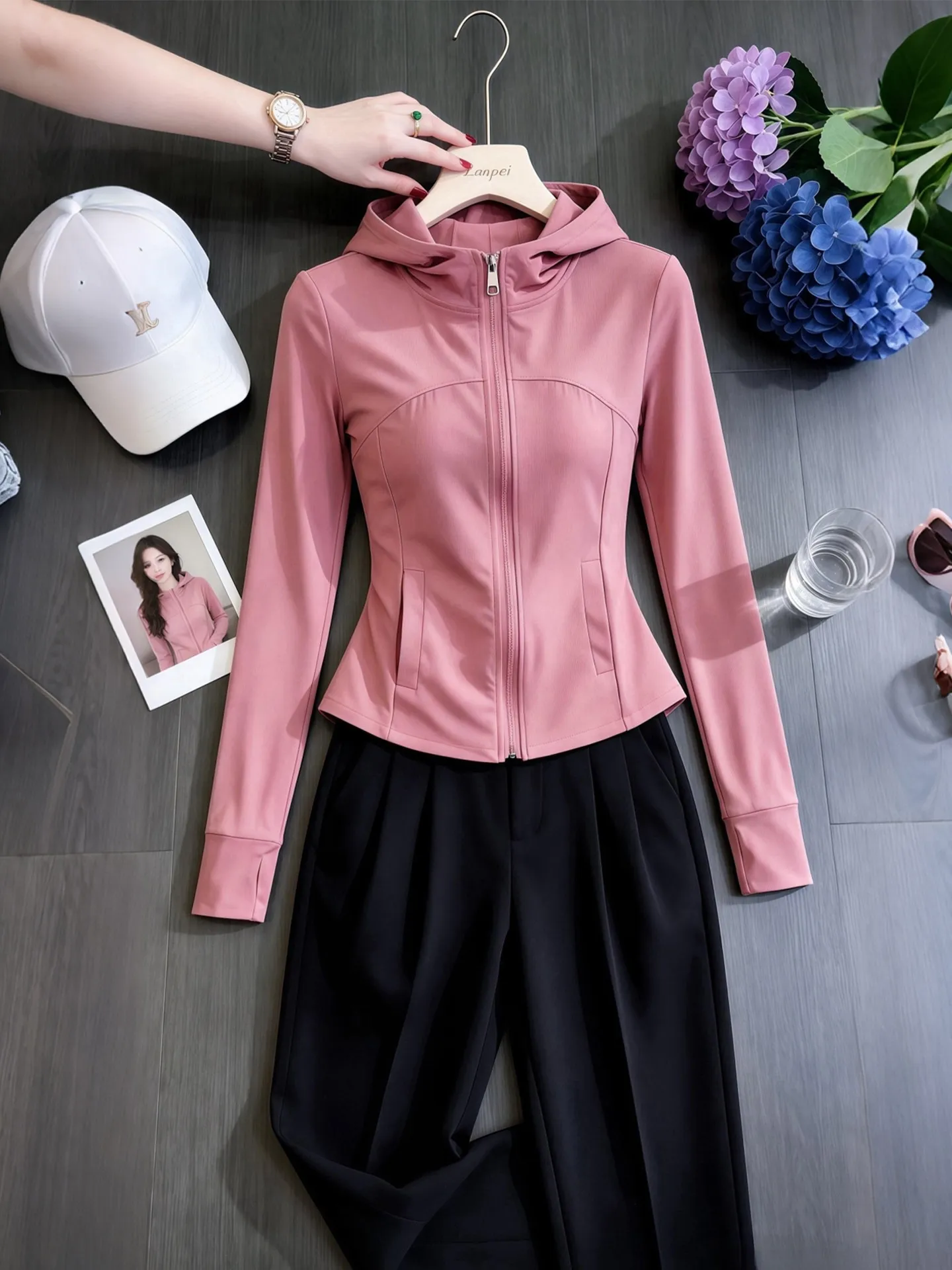

Women's UV Protection Short Ice Silk Slim Fit Hooded Jacket Fashionable Quick Dry Versatile Summer Outerwear Commute Style