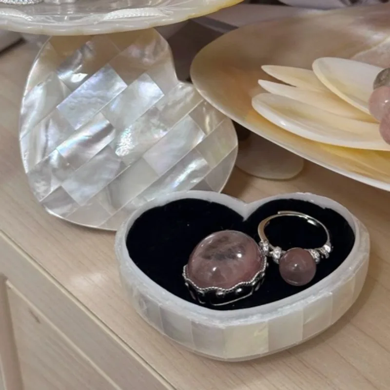 Modern Ring Box Minimalist Creative Heart Shaped Earrings Box Miniature Portable Jewelry Boxes Desktop Trinket Storage Cases