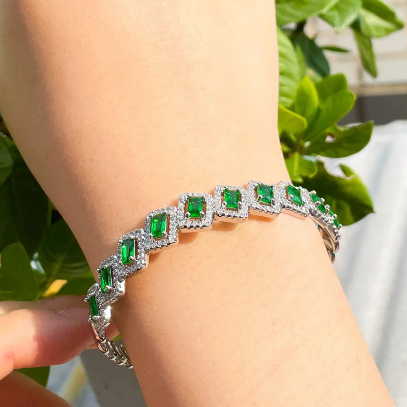 Pera Classic Silver Color Red Blue Green Square Cut CZ Crystal Big Open Cuff Bangles for Women Party Jewelry Accessories Z039