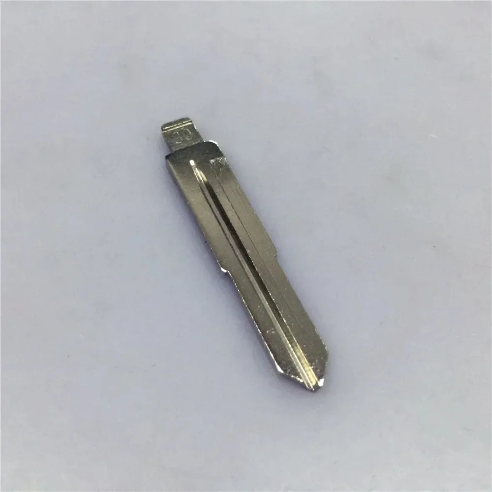 2027 for  For 30 light Grandeur and Junjie cool treasure Eastar car remote key folding key Wuling embryo replacement head