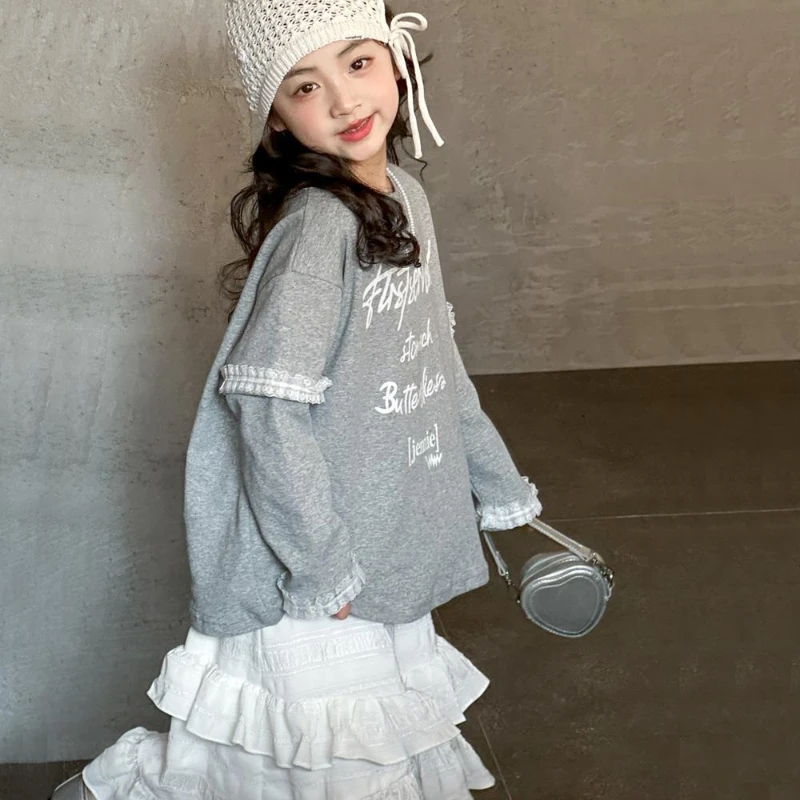 

2025 New Autumn Children's Letter Printed Pattern Splicing Lace Long Sleeve T-shirt