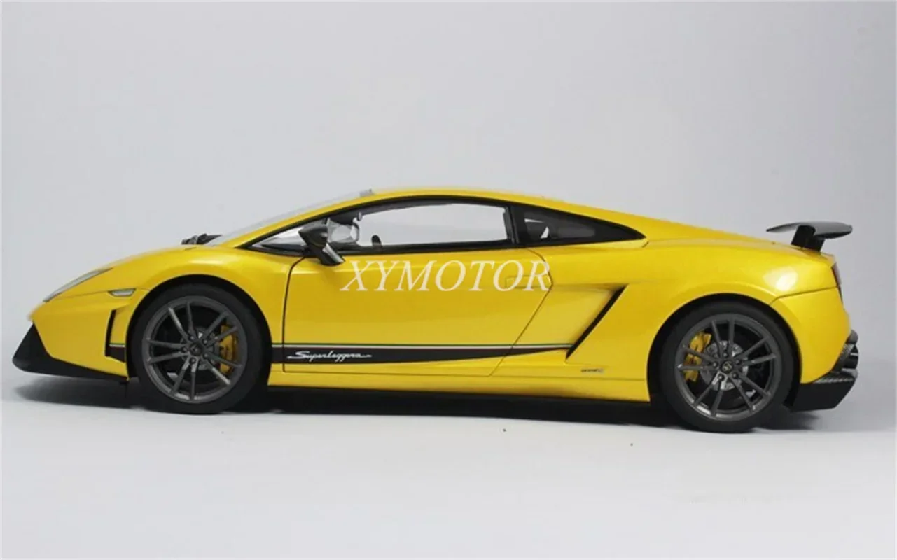 Autoart 1:18 For Lamborghini Gallardo LP570-4 Diecast Model Car Yellow/Orange/Red/Gray Kids Toys Hobby Gifts Collection Display