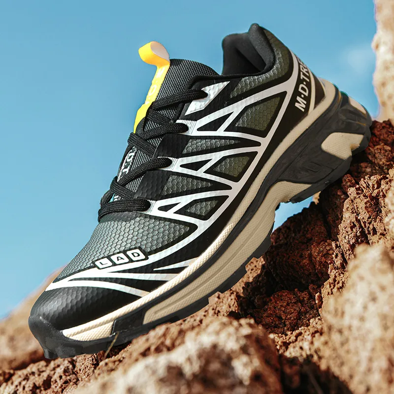

Lightweight Sneakers36-45 Fashion Cushioned Running Shoes Sports Trend Breathable Couple Style