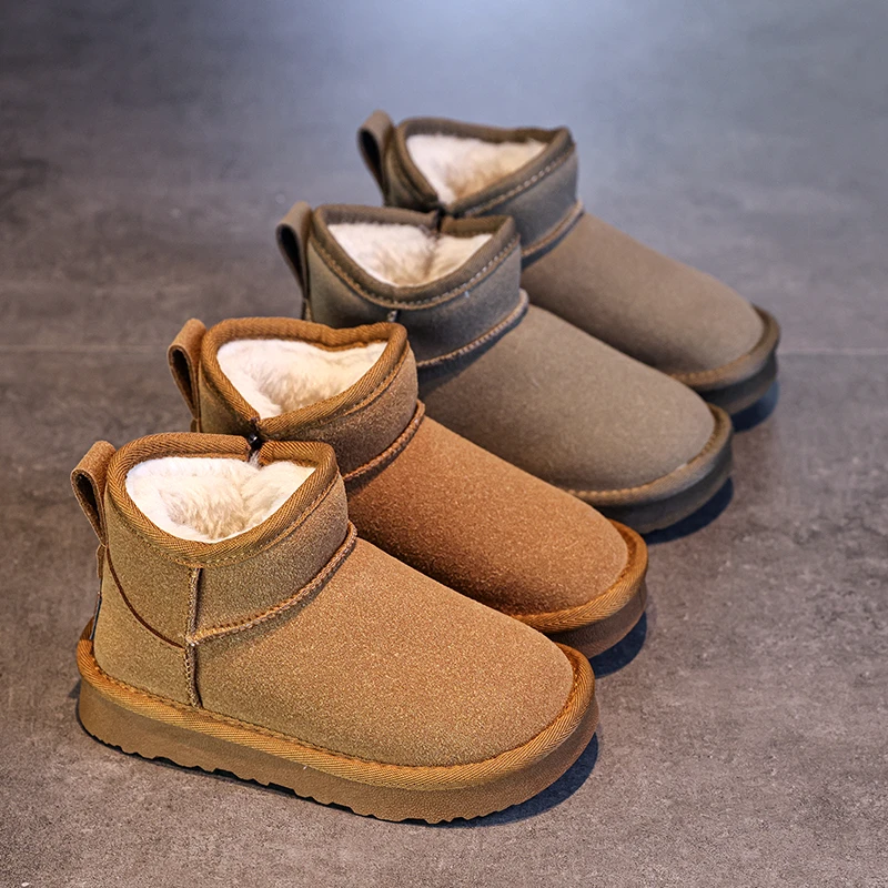 أطفال أحذية الثلوج الكورية نمط لينة أسفل الأطفال الأحذية الحرارية مع الفراء الدافئ 2025 الشتاء الفتيان الفتيات أحذية كاجوال أفخم العصرية #1