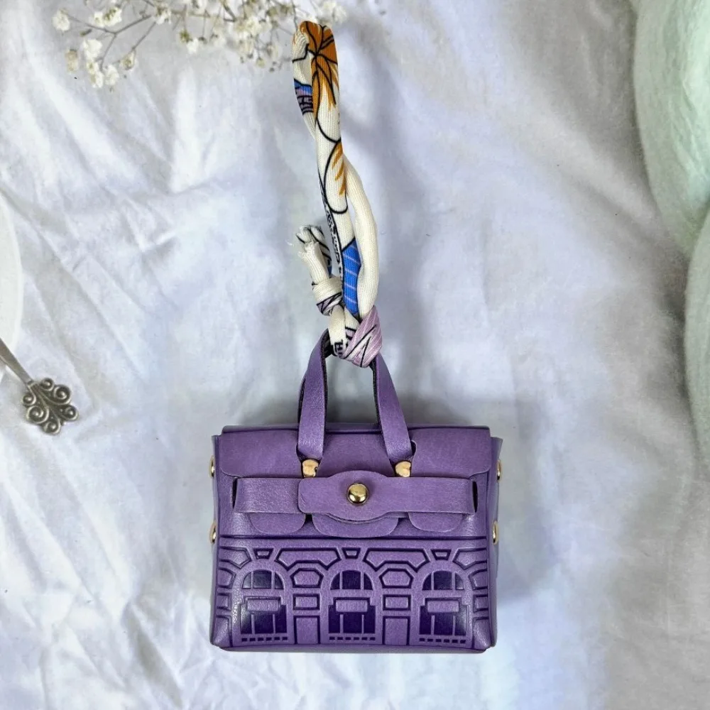 

Coin Purse House-shaped Mini Earphone Bag Portable Hand Rope Leather Coin Small Bag Bag Charm Fashionable