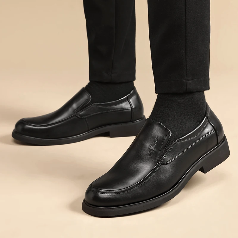 Zapatos casuales de cuero para hombres de negocios Estilo minimalista retro de caballero Fiesta formal de oficina diaria Zapatos clásicos negros de talla grande-48