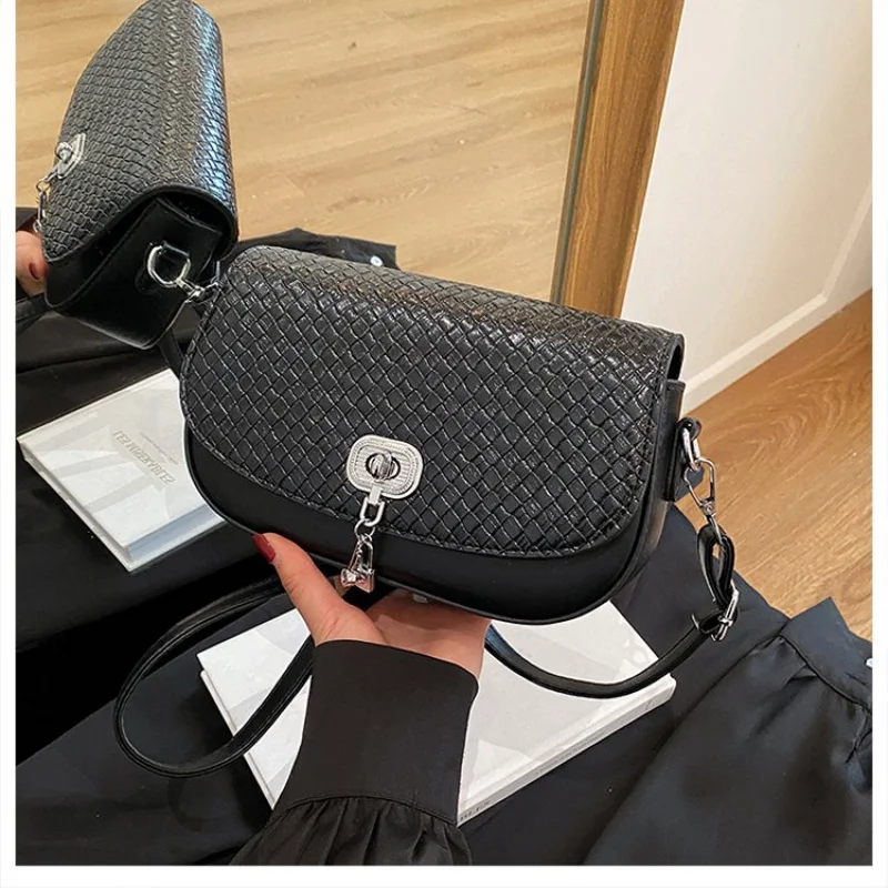 

Elegant Women Messenger Bag Luxury Leather Crossbody Shoulder Handbag Designer Tote Bag Ladies Travel Purse