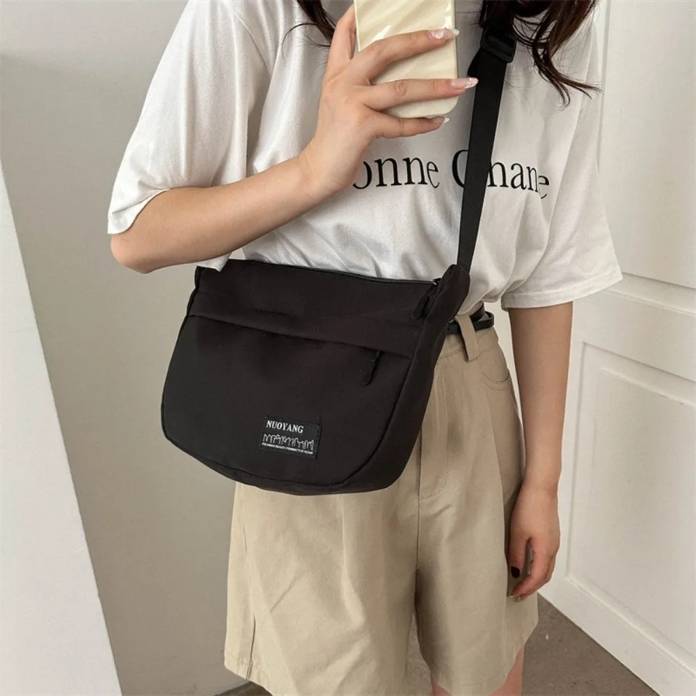 

Large Capacity Oxford Shoulder Bag Handbag Underarm Bag Canvas Dumpling Bag Korean Style Commute Sports Crossbody Bag Daily