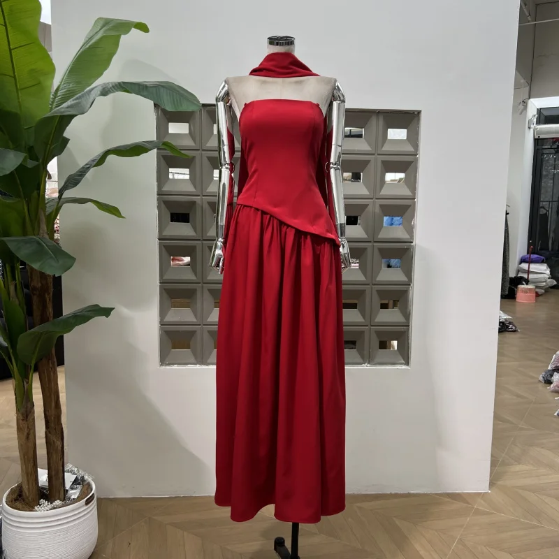 

New Fashion 2025 Age-Reducing Personality Lace-Up Patchwork Slit Fake Two-Piece Strapless Dress with Shawl