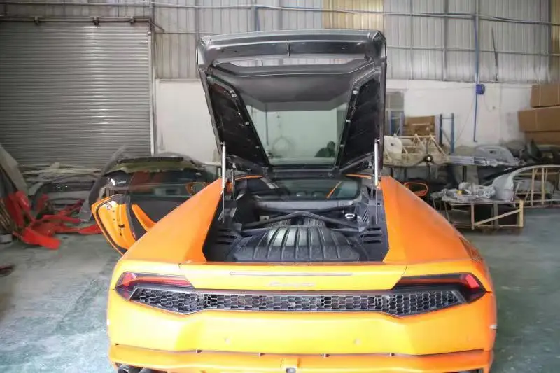 غطاء محرك من ألياف الكربون الجافة عالي الجودة لامبورغيني هوراكان LP610 لوحة الكسوة الداخلية لمقصورة المحرك