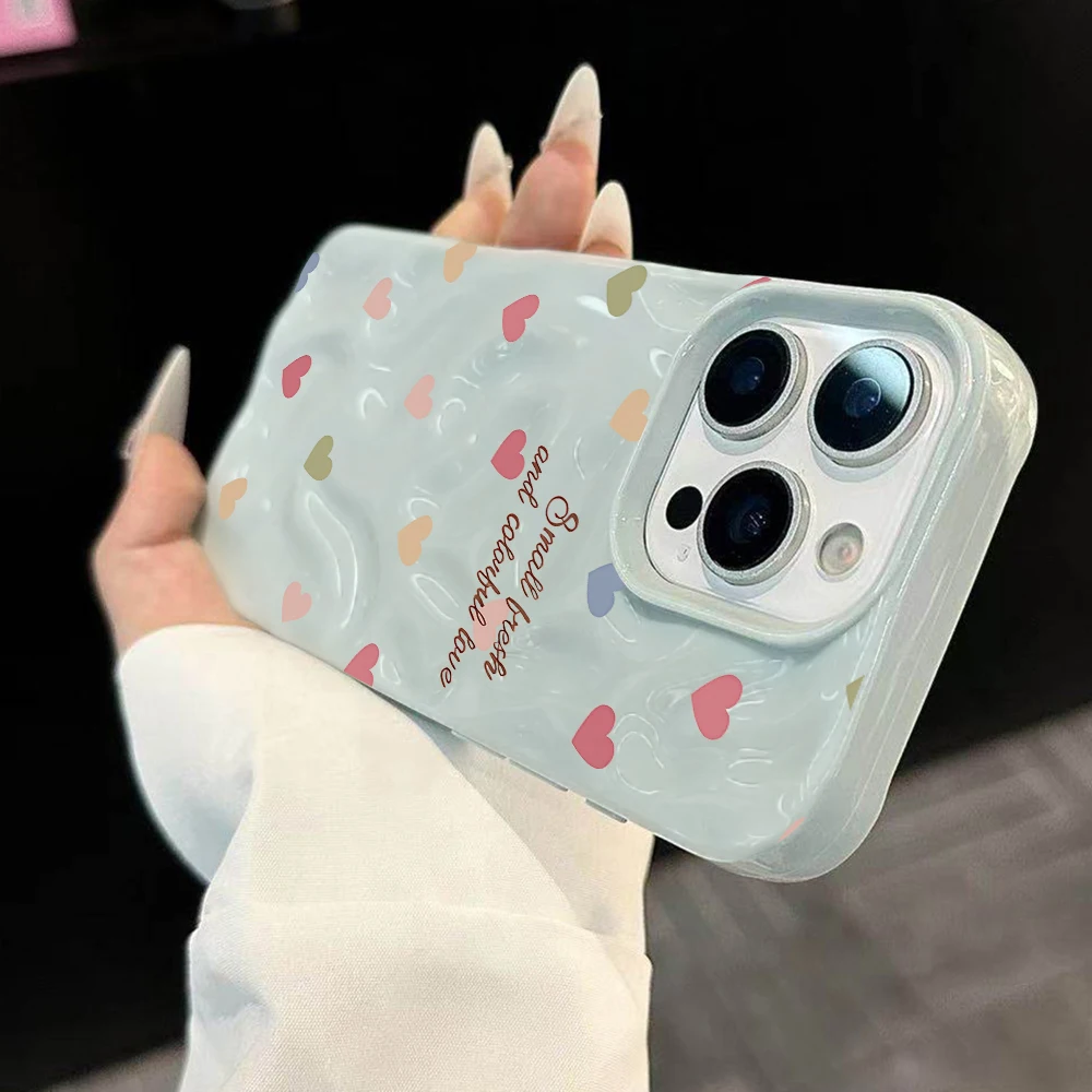 Koreanische Minimalistische Herz-Handyhülle für iPhone 17 16 15 14 13 12 11 Pro Max 14 15 Plus 17 Air Falten-Wellen Weiche Silikonhülle – Detail 1