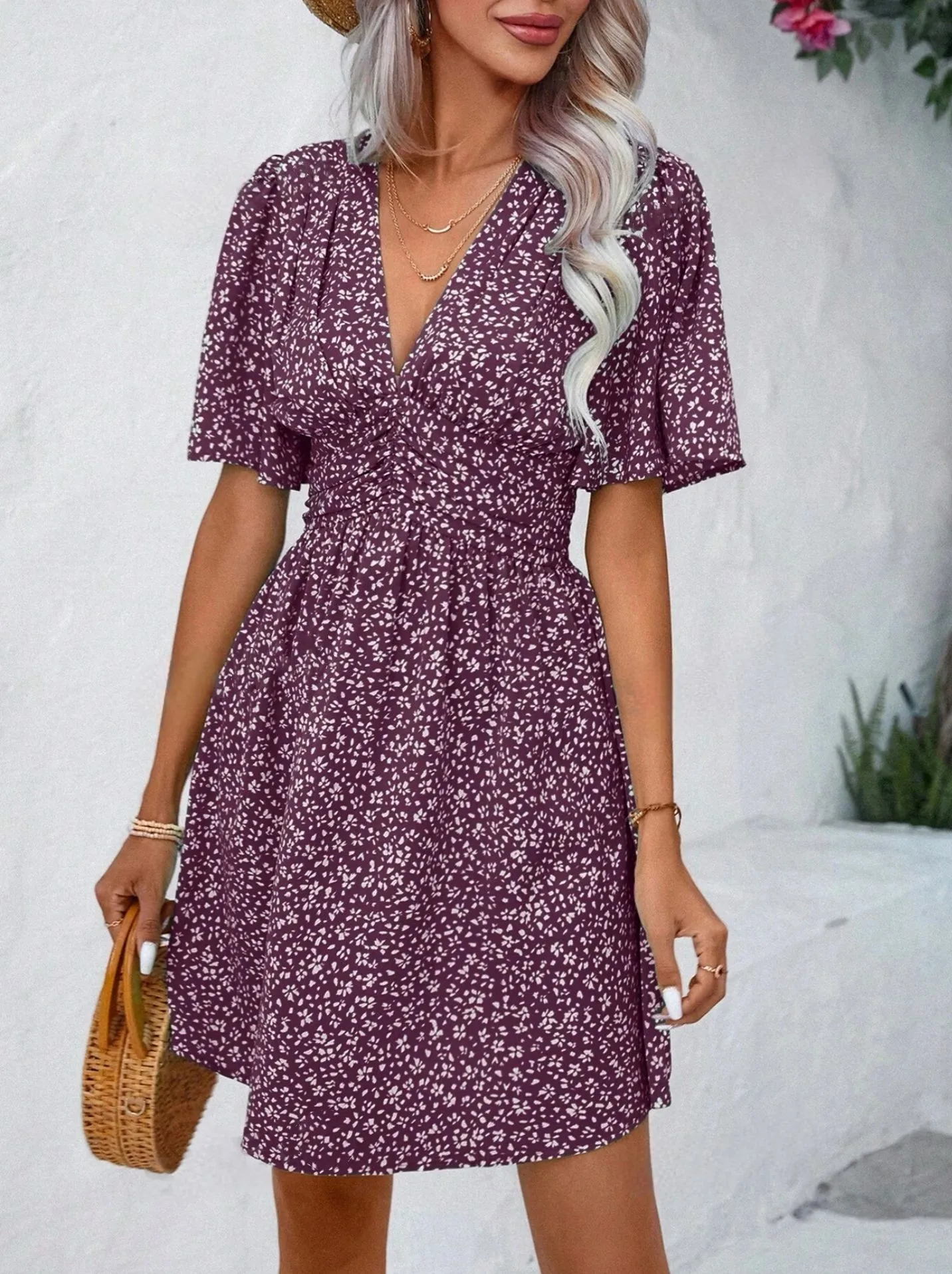 Abito da donna con stampa floreale con scollo a V profondo e maniche svolazzanti, elastico in vita smock, maxi abito da spiaggia estivo, boho holiday lady