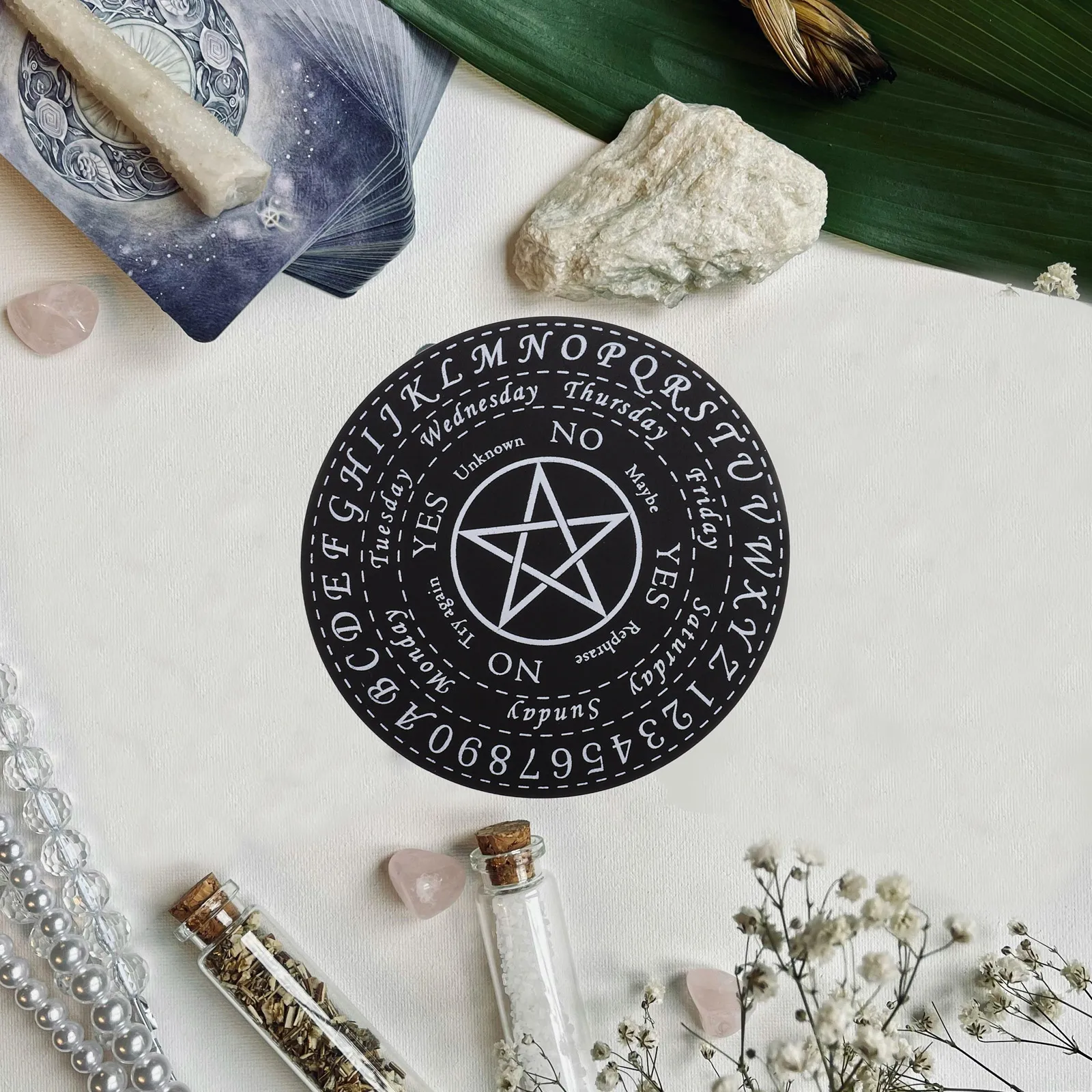

1 Set Of 7-Star Delicate Wooden Pendulum Board Carving Divination Plate Mystical Home Decoration Elegant Hanging Ornament For