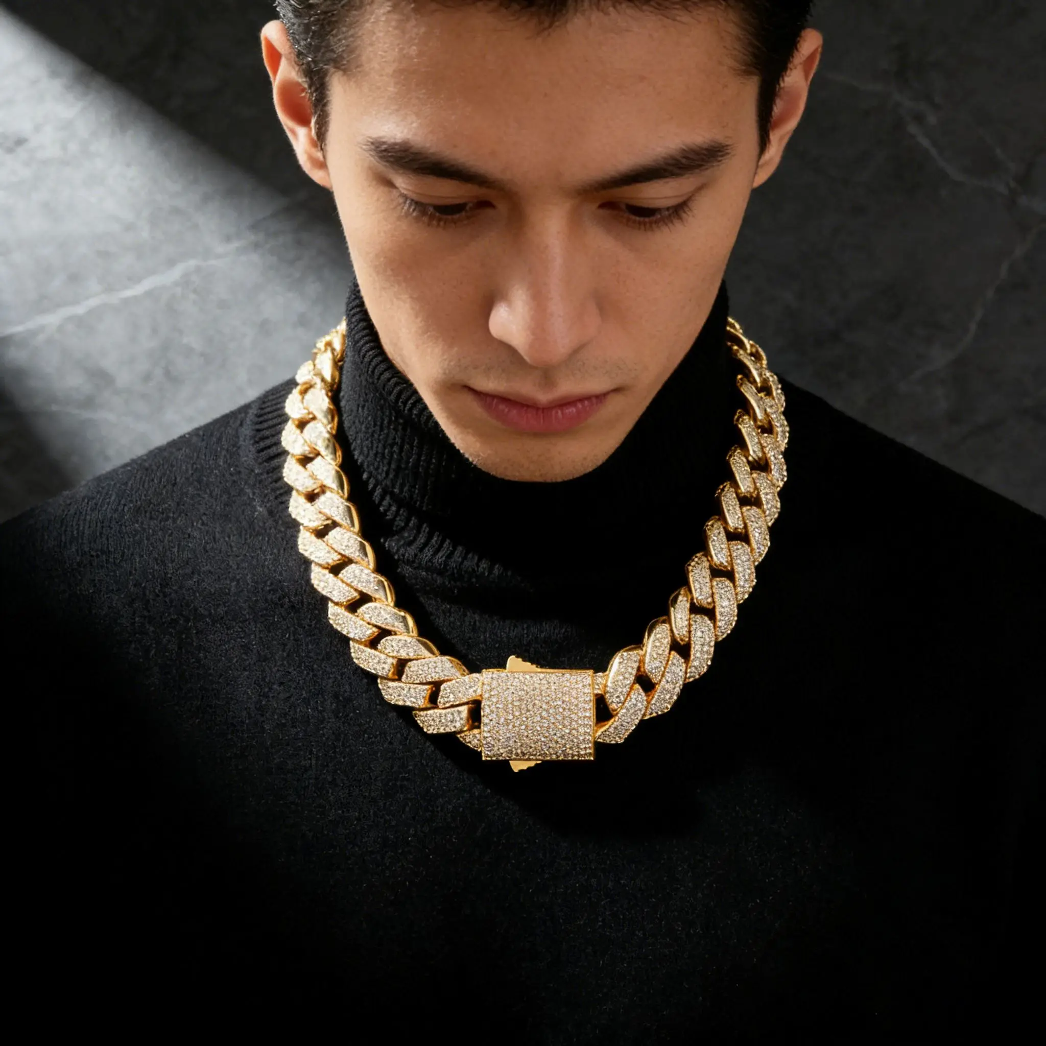 

18K Gold Plated 20mm Hip-hop Jewelry Miami Monaco Necklace, Thick Cuban Chain, Copper Inlaid with Zircon, Men's Collarbone Chain