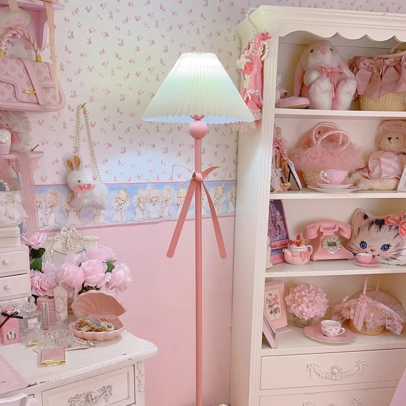 Pink Bow Princess Room Floor Lamps Girl Bedroom Vertical Lamp Korean Nordic Warm Romantic Living Room Room Decor Floor Lights