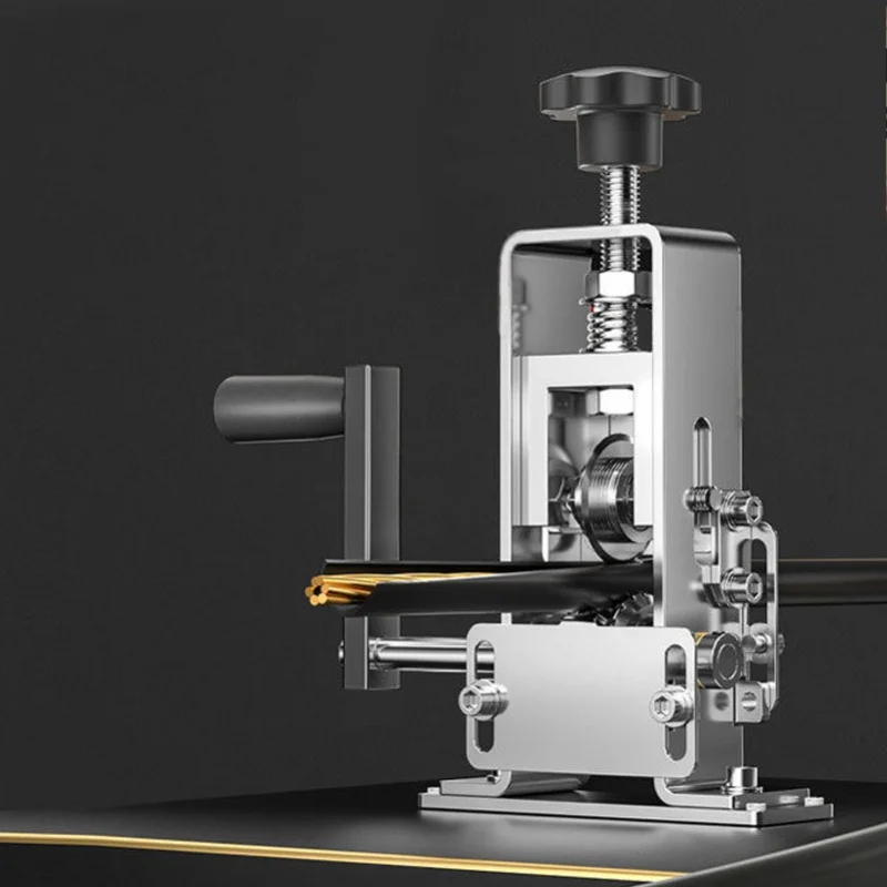 

Manual Wire Stripping Machine 0.04-1in Multifunctional Portable Drill Powered Hand Crank Wire Stripper