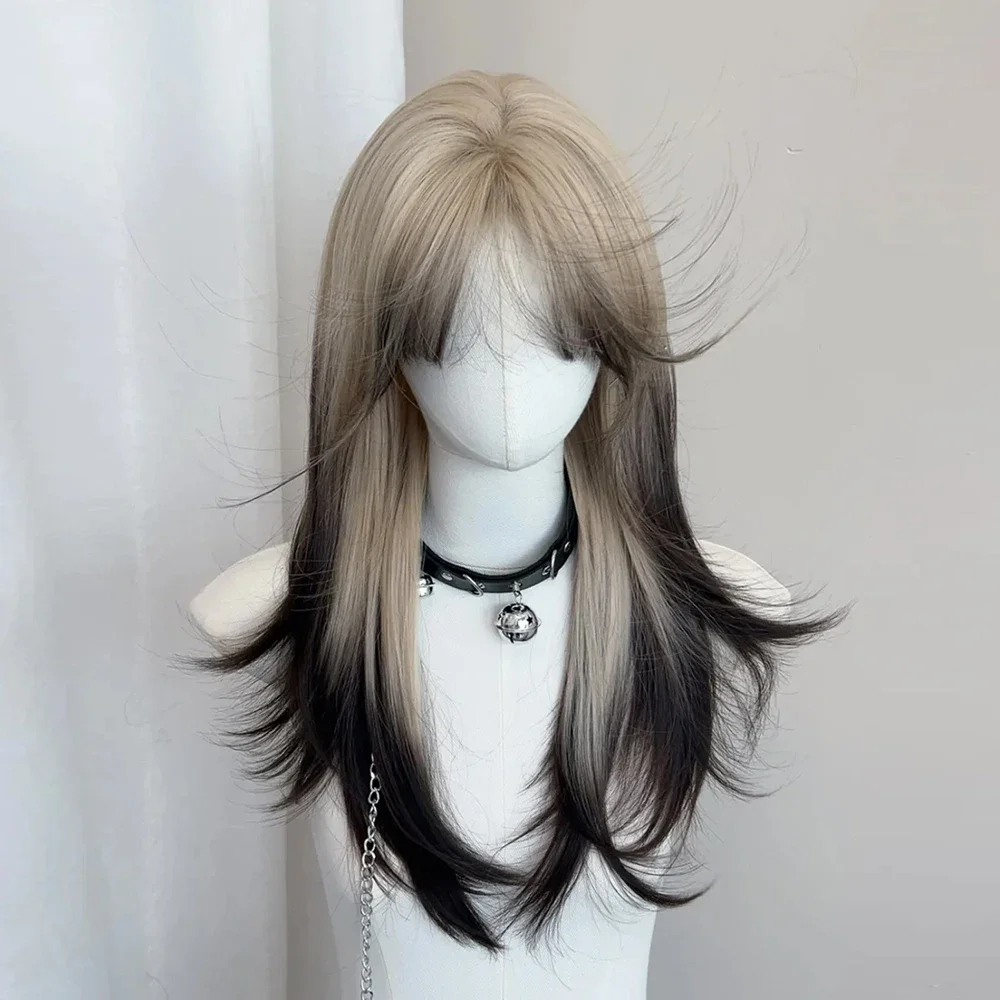 Ombre สีบลอนด์สีดําวิกผมสังเคราะห์สําหรับ Lolita คอสเพลย์ทุกวันผู้หญิงยาวตรงวิกผม Bangs