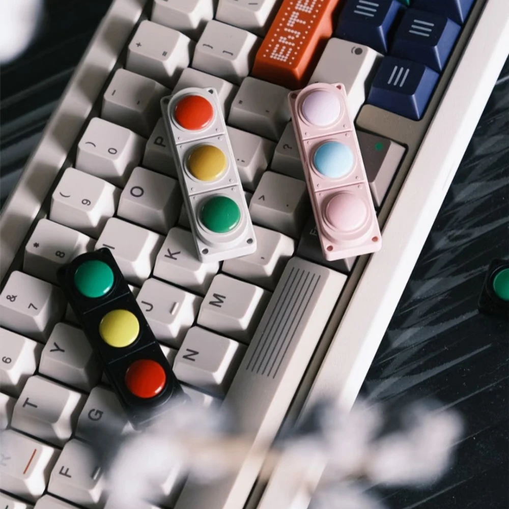 สัญญาณไฟจราจร Artisan Keycap อลูมิเนียมที่กําหนดเอง Retro ส่วนบุคคลคีย์บอร์ดหมวก Gaming KeyCap สําหรับคีย์บอร์ดอุปกรณ์เสริม