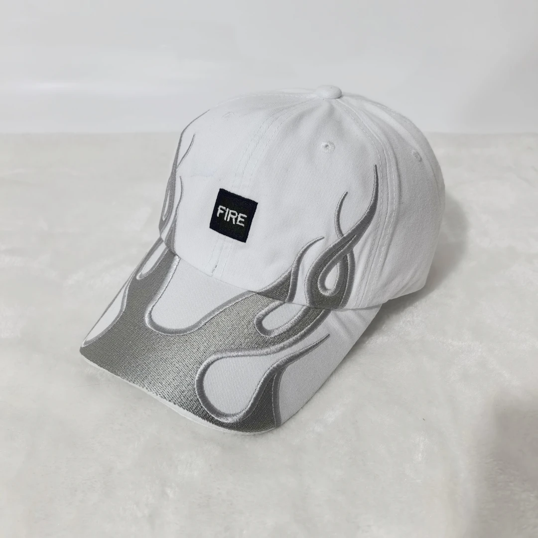 Amerikanische Retro Y2K Baseballkappe mit Flammen-Stickerei, Verstellbare Feuer-Muster Baumwoll-Dad-Mütze, Streetwear Hip-Hop-Hut für Männer und Frauen – Detail 2