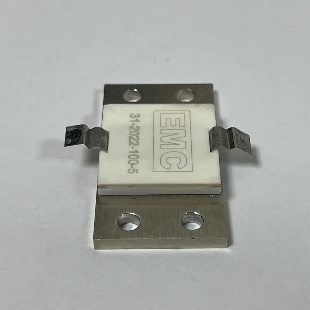 resistencia-de-microondas-rf-31-2022-100-5-750w-100-ohm-5-terminacion-con-brida