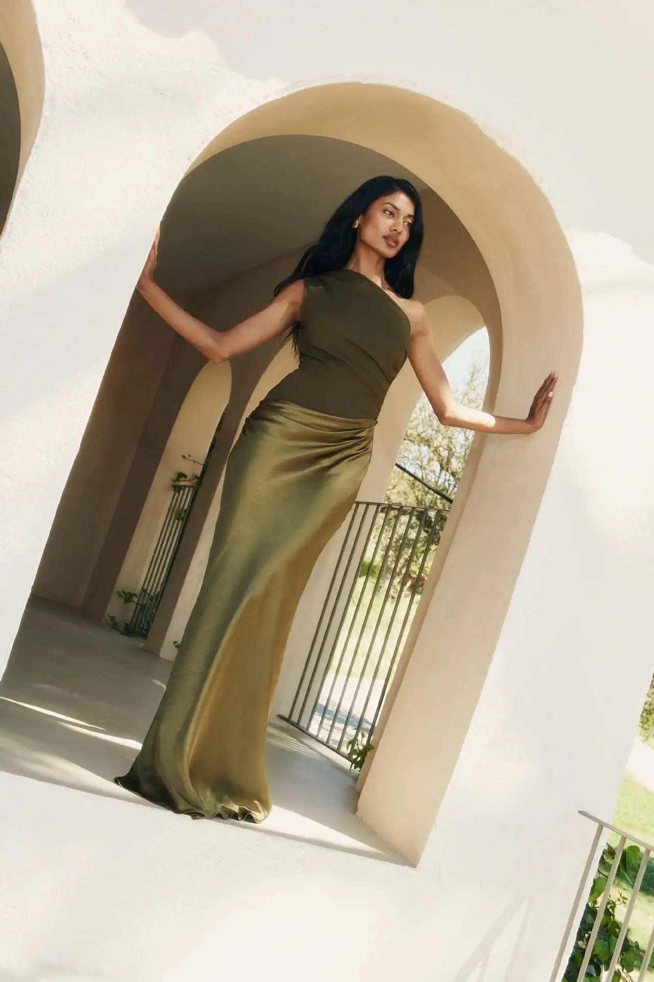 Elegant One-Shoulder Patchwork Satin Maxi Dress Women Sleeveless Ruched Slim Long Dresses 2026 Wedding Guest Evening Party Robes