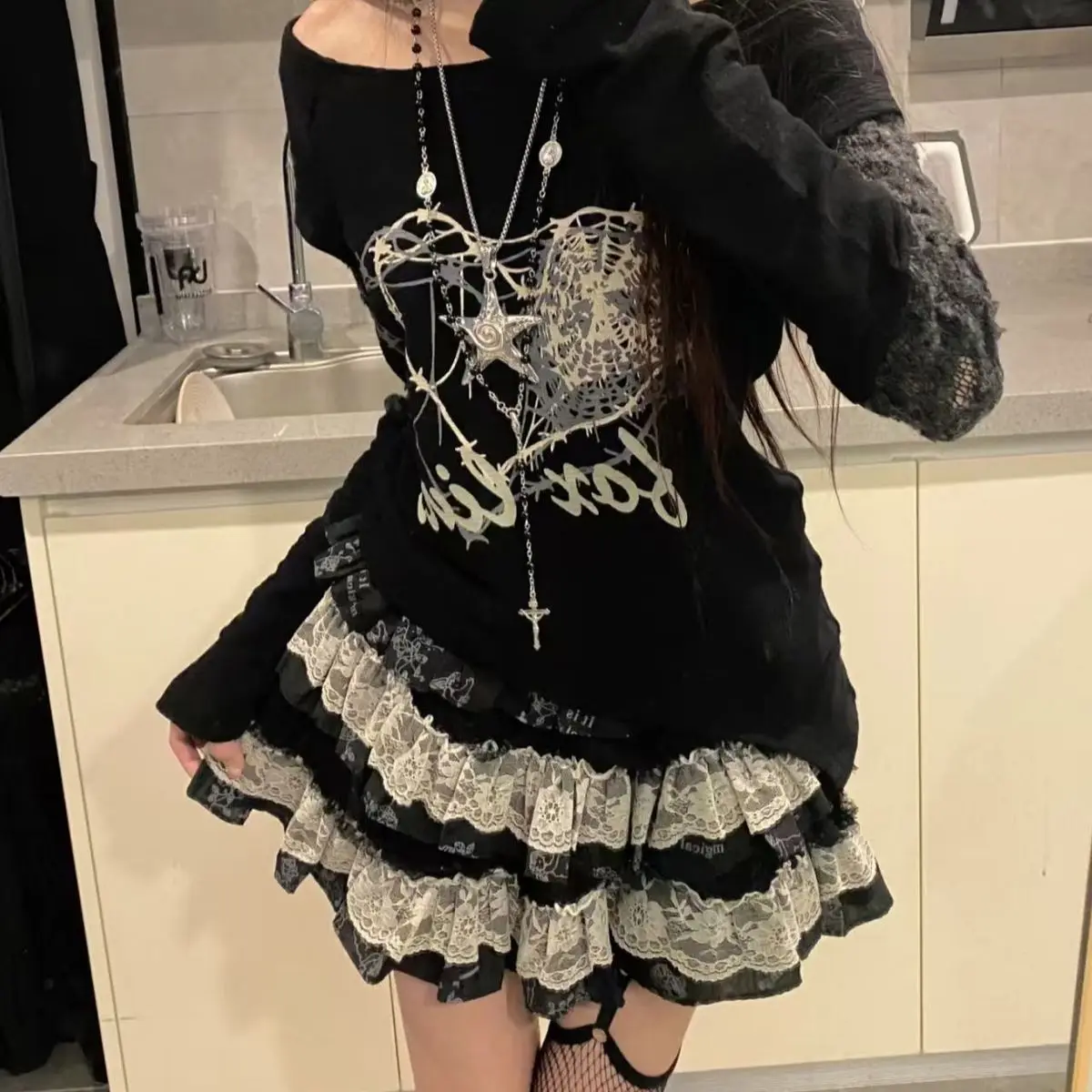 

American Subculture Retro Short Skirt Women Casual Y2k Vintage Punk Rock Style Bodycon Streetwear Mini Skirt Summer Spring