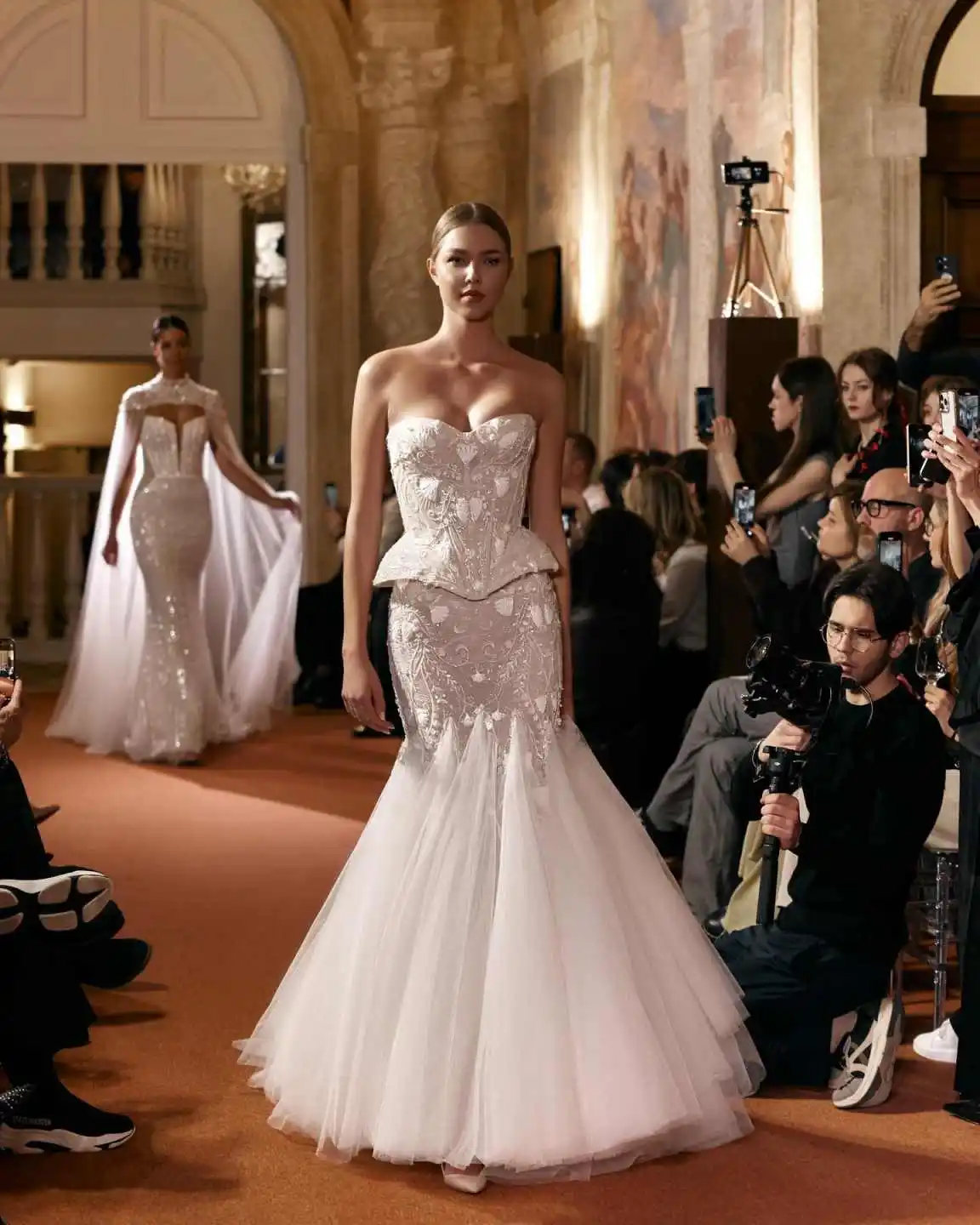 Vestido de casamento requintado sem mangas 2 peças frisado cristal apliques vestido de festa vestidos personalizados de noche