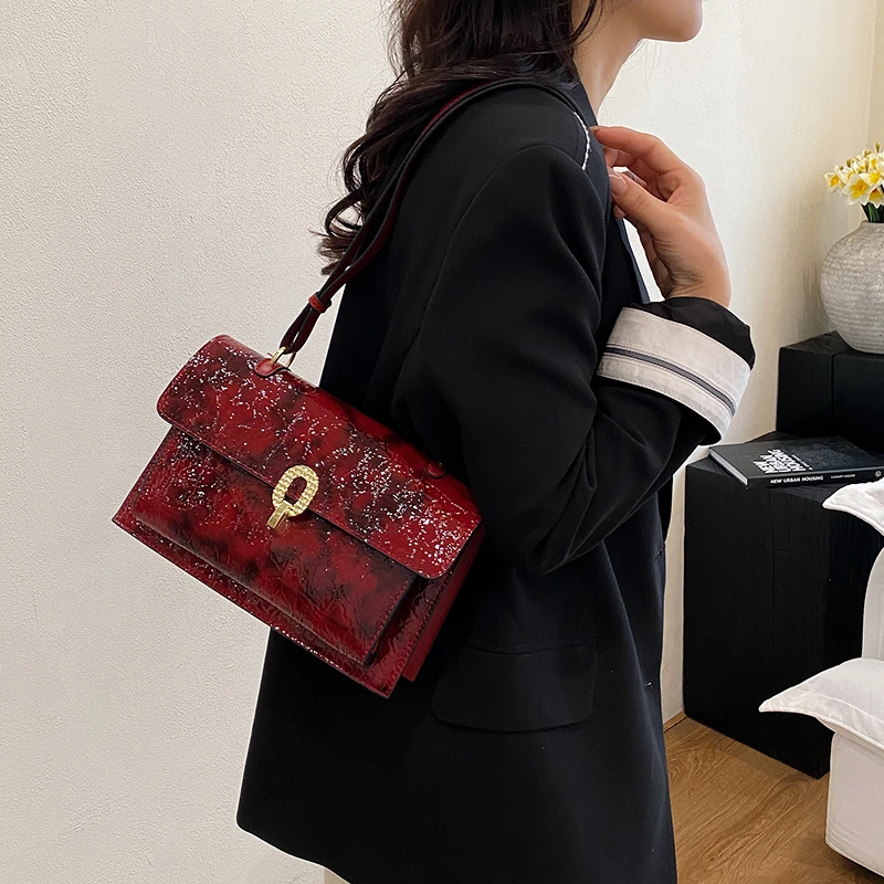 

Premium Minimalist Designer Paris Handbag For Elegant Women With Trendy Logo And Versatile Everyday Use
